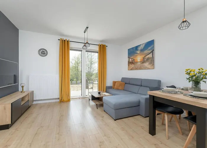 Nadmorski Apartament Z Parkingiem W Ustroniu Morskim By Noclegi Renters