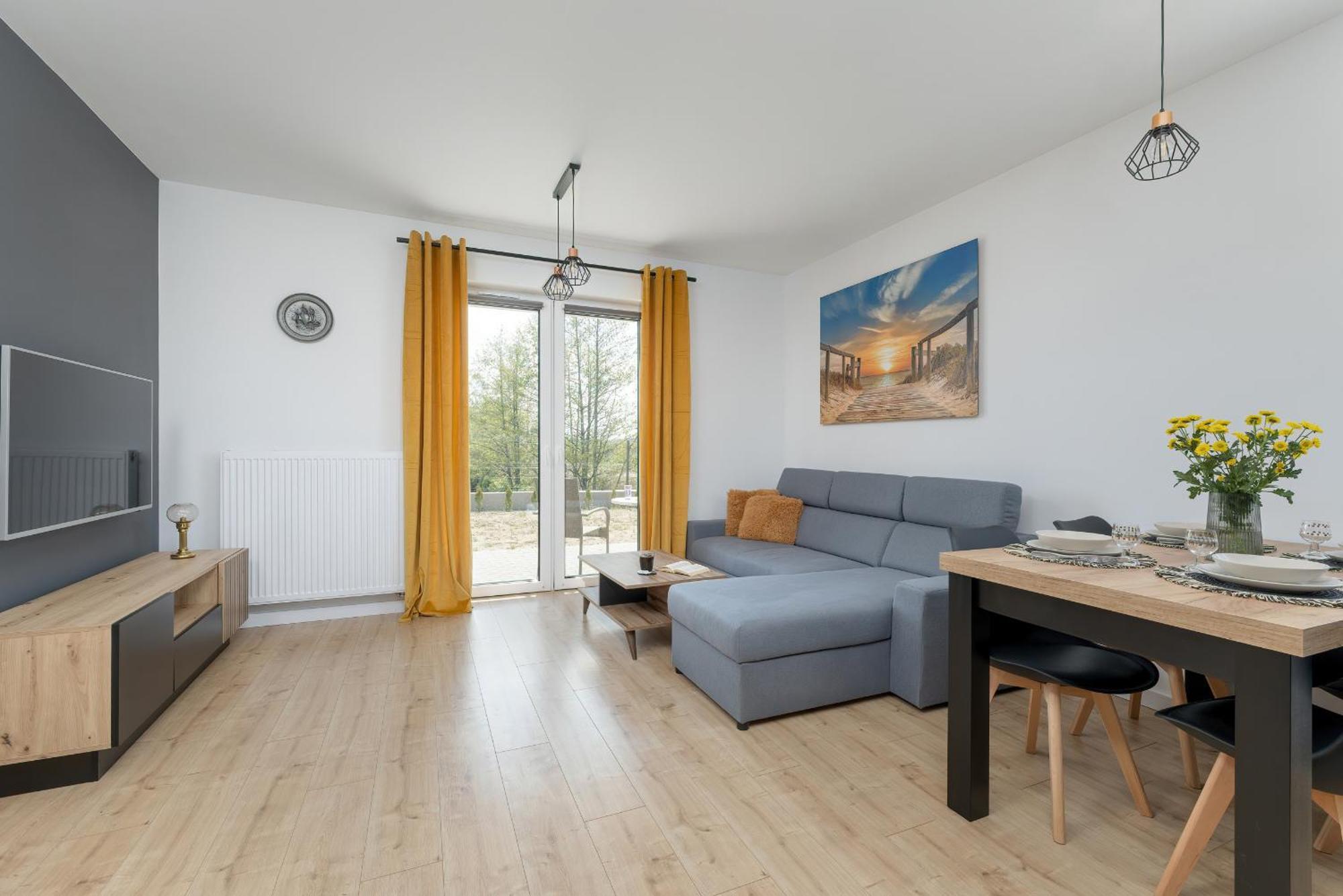 Apartament Nadmorski Z Parkingiem W Ustroniu Morskim By Renters Ustronie Morskie